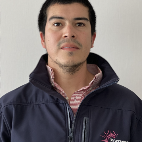 Carlos Flores Olivares
